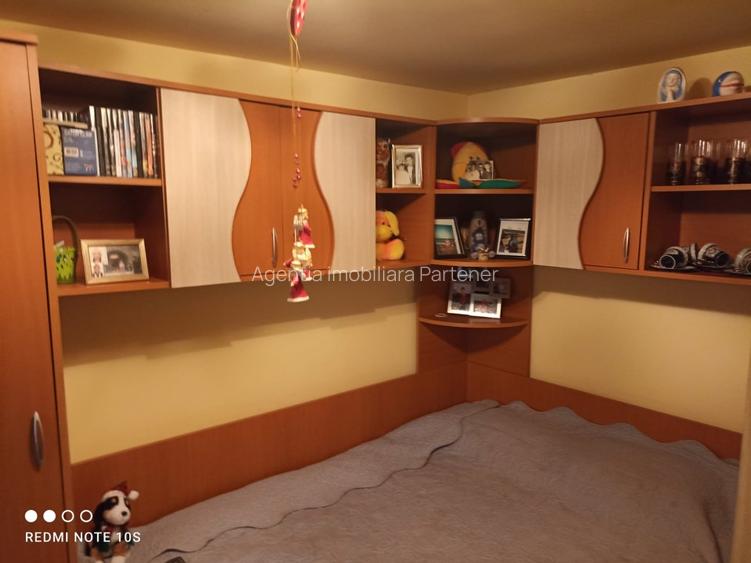 Casa batraneasca 2 camere,  Harsesti, teren 1.865mp - 7