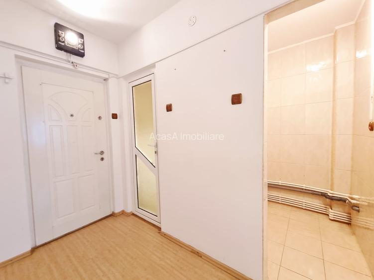 Garsoniera Tiglina 1 etaj 1 pretabila birou - 6