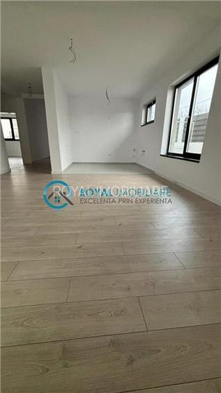 Royal Imobiliare-Vanzare Casa Zona Paulesti - 4