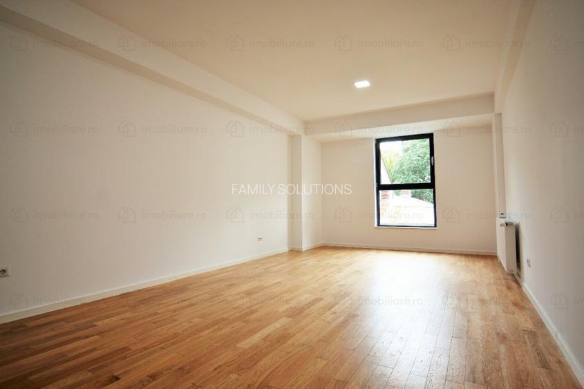 Studio superb la doar 15 minute de metrou! - 7