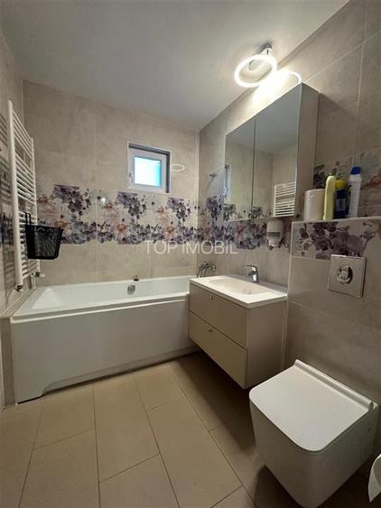 Inchiriere Apartament cu 3 camere Decomandat Palas Mall - 4