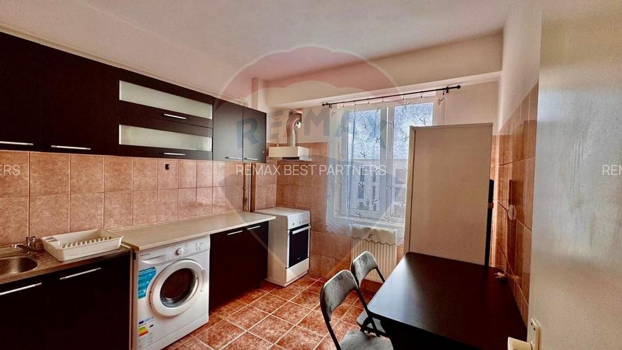 Apartament cu 1 camera, de inchiriat, zona Intre Lacuri, Str. Dunarii - 6
