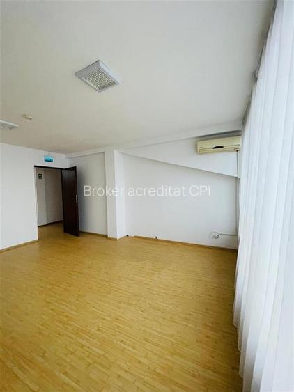 INCHIRIERE ANSAMBLU CASE VILE INDIVIDUALE IN ZONA  PRELUNGIREA GHENCEA SECTOR 5 - 18