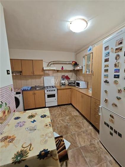 Vanzare apartament 4 camere, decomandat, zona Faget - 12