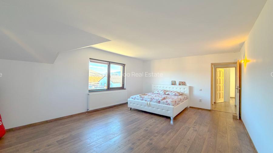 Casă spațioasă cu teren generos de 1200 mp | Zonă de case noi | Tărlungeni - 18