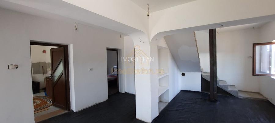 Cumpana Spațiu și curte generoasă! Casa familiei tale! - 14