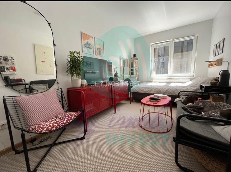 Garsoniera renovată 5 minute Parc Cișmigiu | Imobil fără risc | Centrală proprie - 2