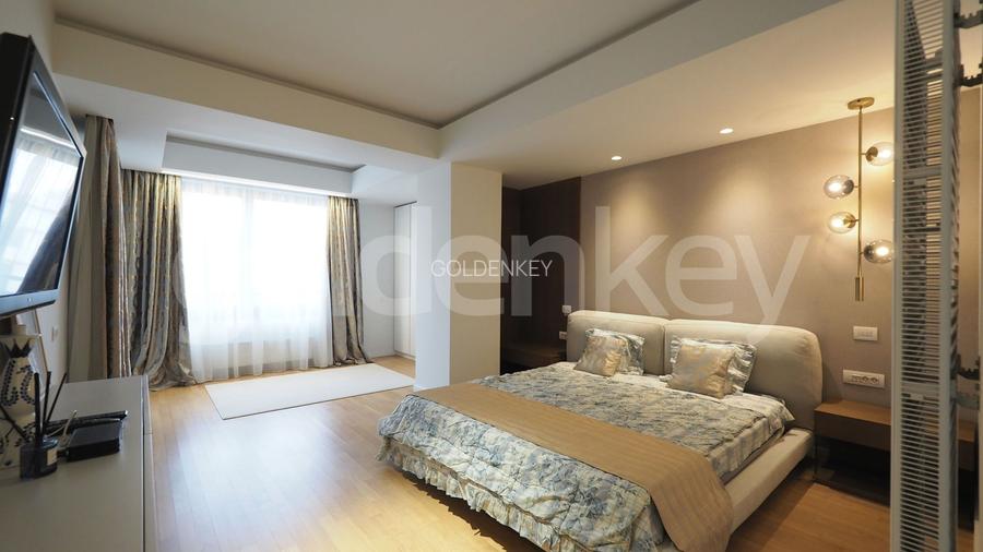 Apartament ultra-finisat cu 4-5 camere, vedere libera, 2 garaje - 10