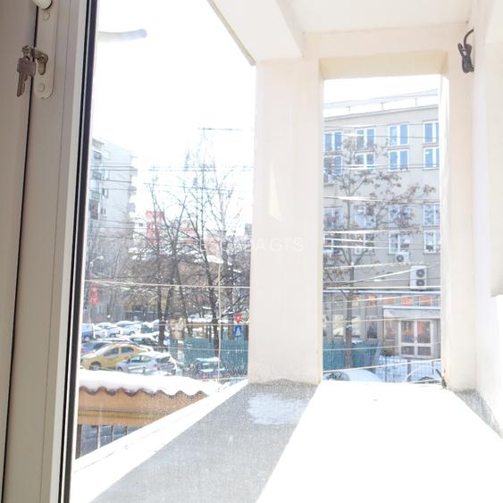 Bulevardul Ghica Tei - Facultatea de Construcții - Parcul Tei - 19