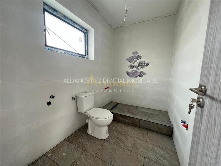 Casa individuala - 3 camere--67 mp utili - 6
