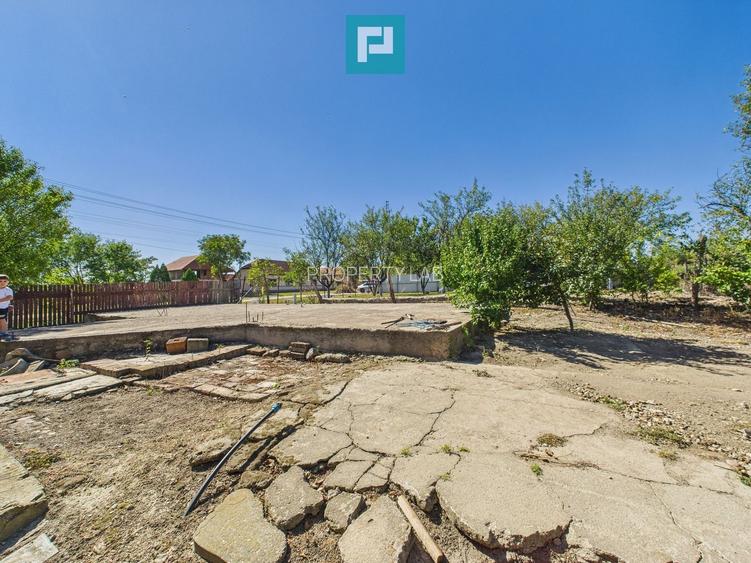 Casă și teren în Moravița, Timiș-poziție excelentă - 11