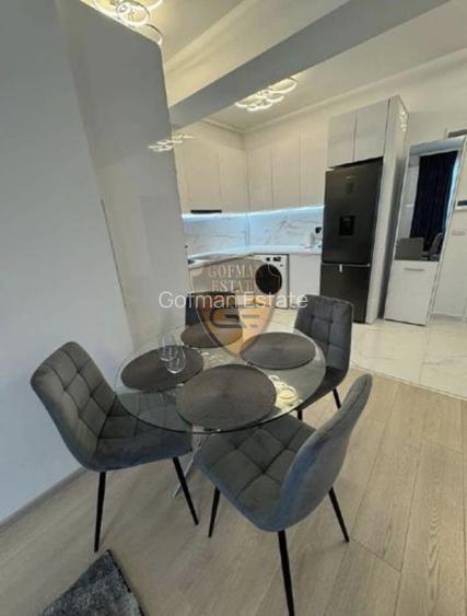 2 camere LUX NOU Mamaia Cazino Princess term lung et 3/8 lift balcon parcare - 3