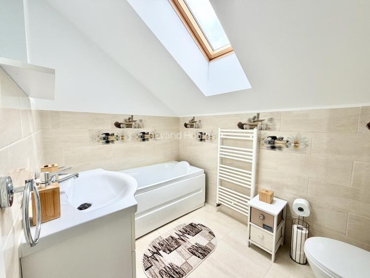 Locatie si spatiu - apartament cu 3 camere - 76.8 mp - Mosnita - 11