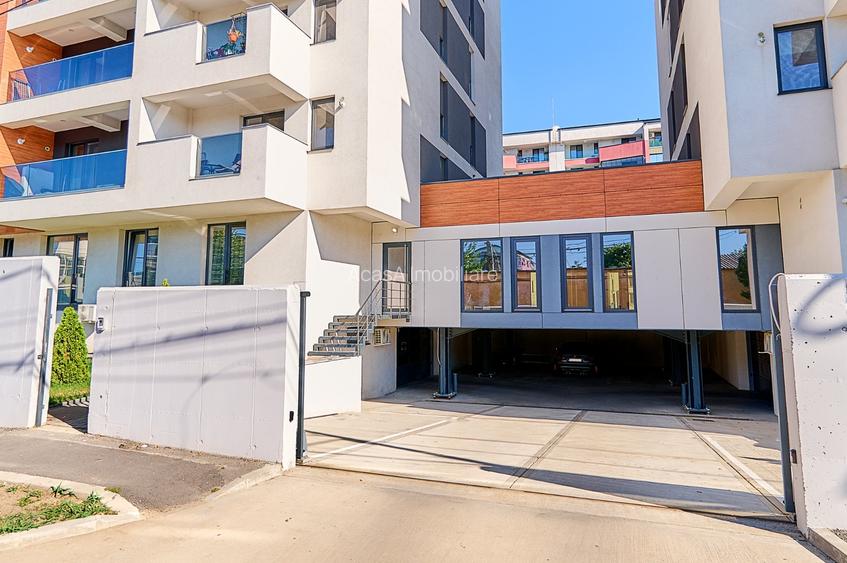 Spatiu comercial/ Sediu firma/ Birouri PREMIUM bloc Nou zona blv. G. Cosbuc - 10