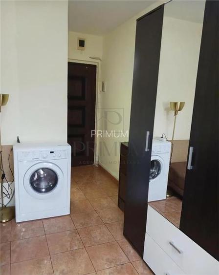 Garsoniera-Dacia-Etaj Intermediar - 3