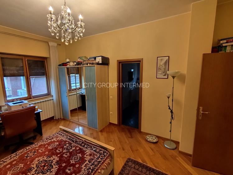 Bucuresti - Dorobanti - str Roma - 6