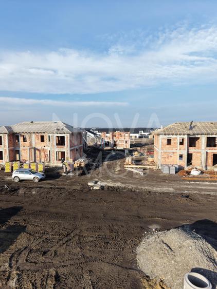 Casa tip duplex 5 camere, 215 mp gradina - Sura Mica - 6