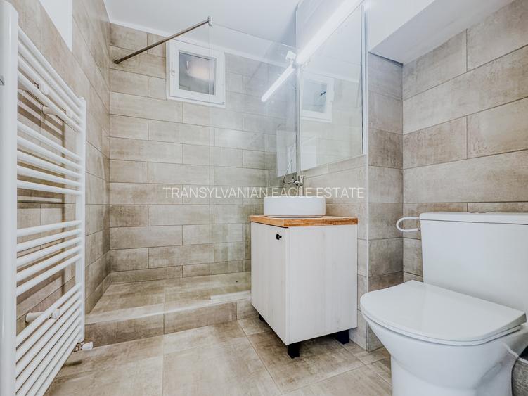 Apartament renovat decomandat|2 camere|Interservisan/Titulescu - 13