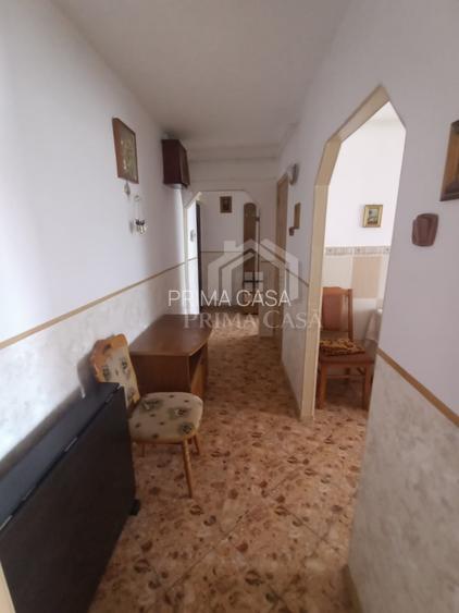 Apartament cu 3 camere zona Pod etaj 2 din 4 confort 1 cu imbunatatiri - 8
