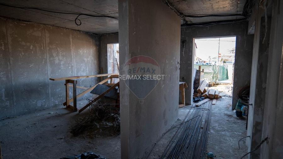 Pantelimon-central vanzare casa spatioasa-parter, etaj si mansarda - 10