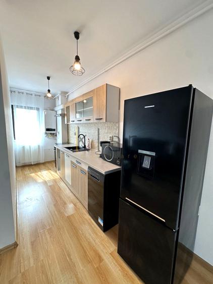 Apartament 3 camere 75mp, Centru, zona Closca