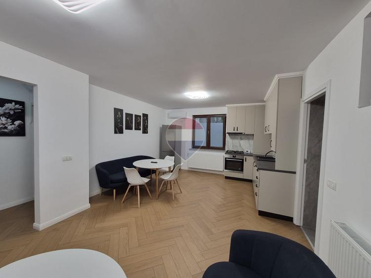 Inchiriere apartament 2 camere – Unirii – Traian, prima inchiriere