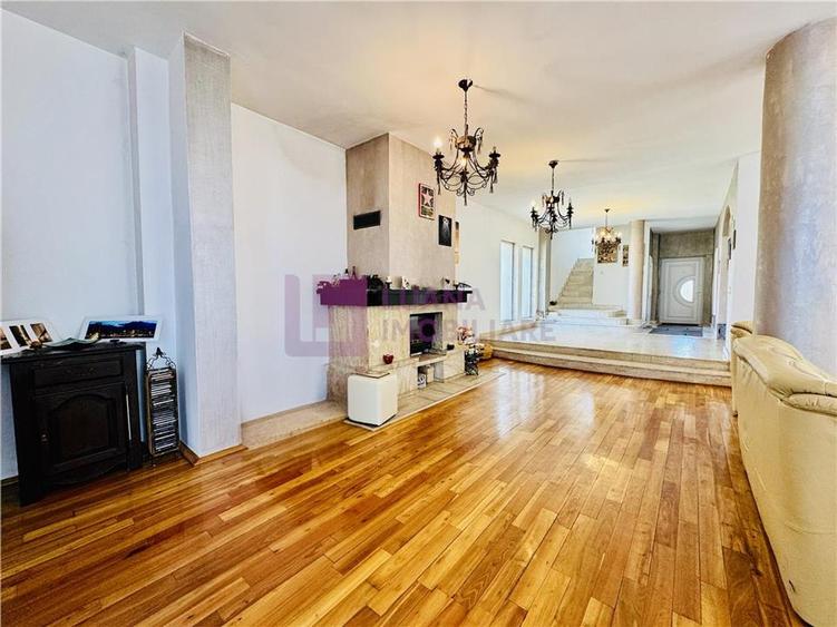 Apartament cu 3 camere premium | gradina 140 mp | Strand |