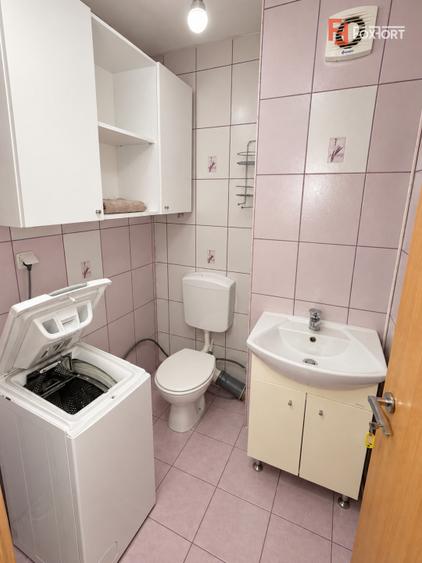 Apartament cu 3 camere, centrala proprie, de inchiriat – Zona Soarelui