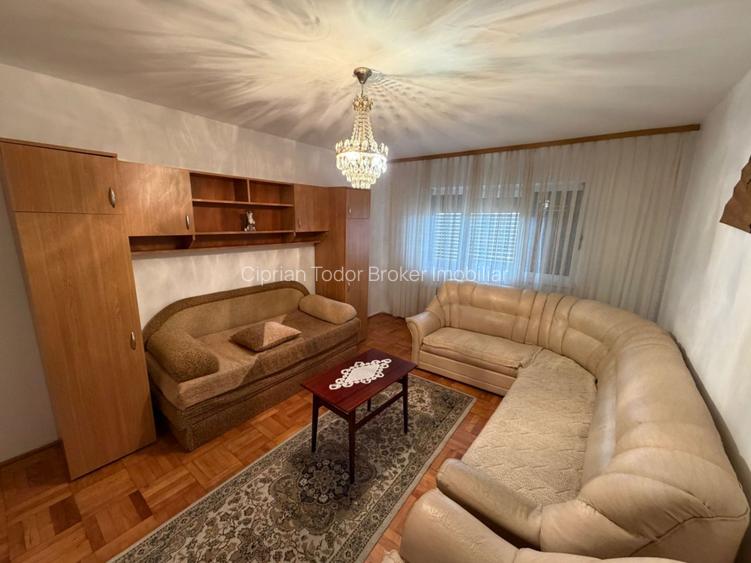 Apartament 2 camere, decomandat - zona Ampoi 3 - 12