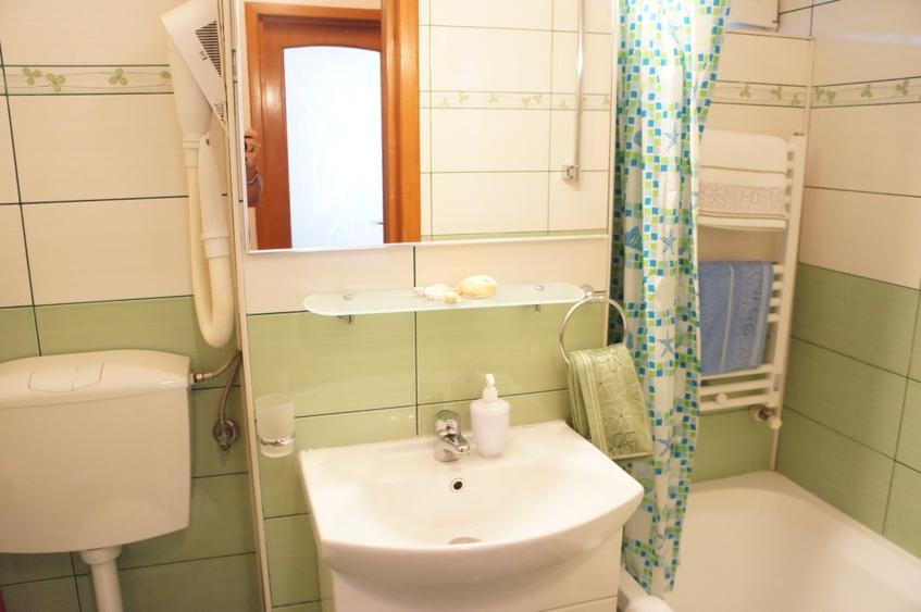 Apartament 2 camere Calea Victoriei, langa Ateneu, mobilat modern, bloc solid