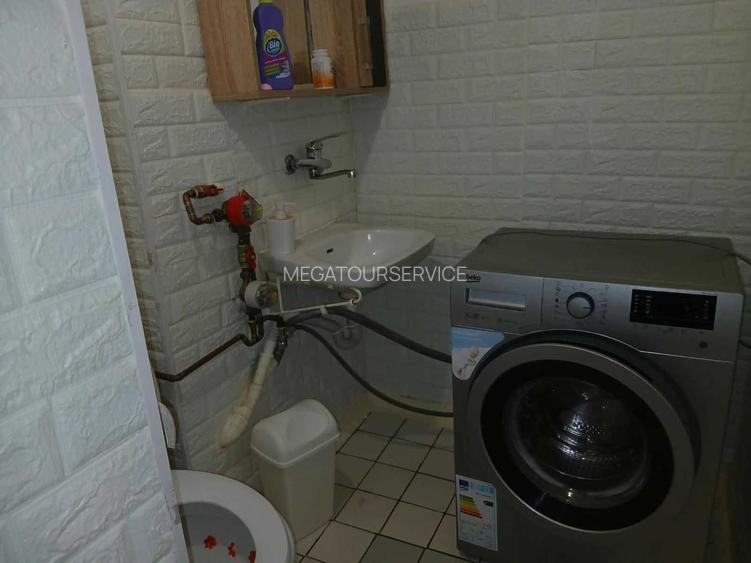 Inchiriez apartament 3 camere zona Fizicienilor-Metrou Nicolae Grigorescu