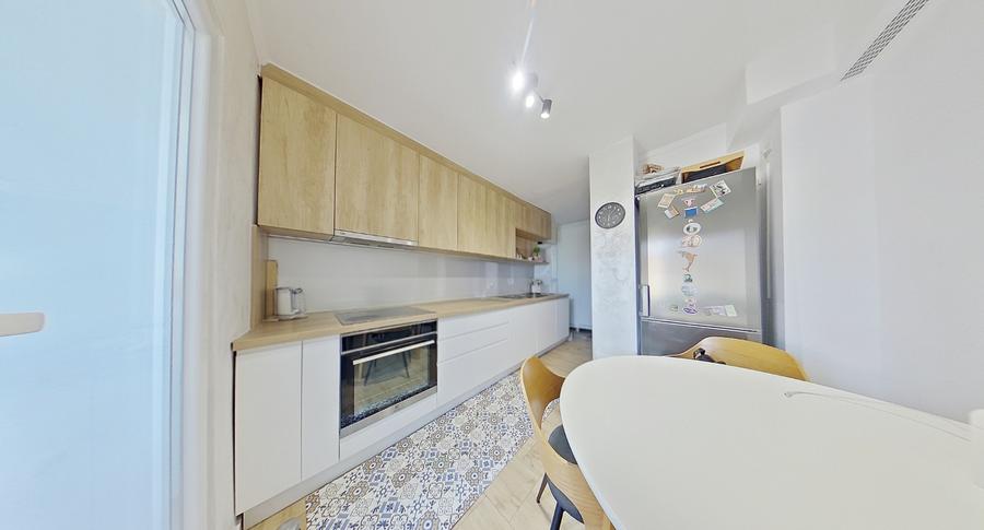 Apartament confortabil si spatios cu 2 camere pe Miron Costin