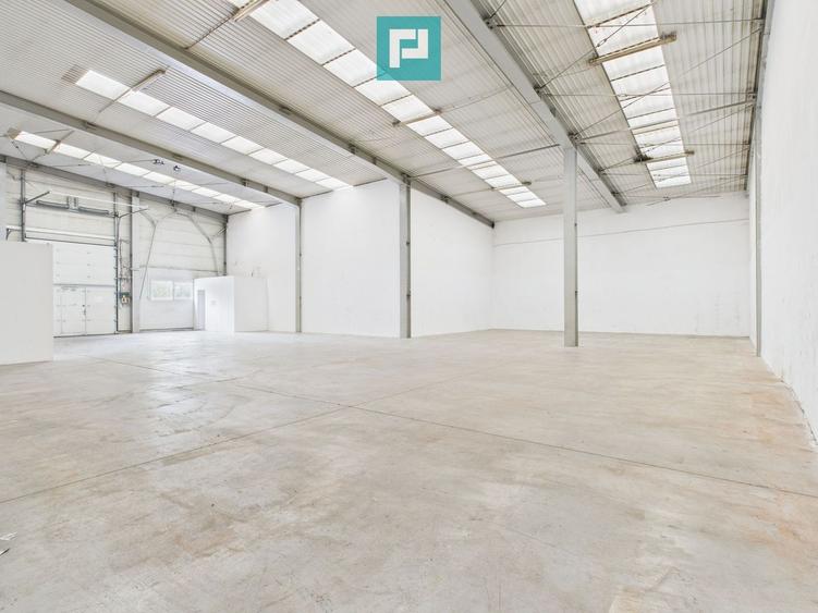 Spațiu industrial de 378 mp în Arad