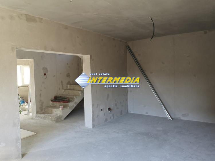 Casa noua P+1 semifinisata de vanzare, in zona Alba-Micesti, Alba Iulia
