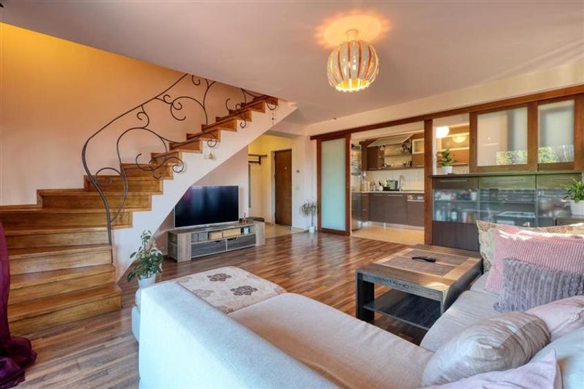 AP.4 CAM.TIP DUPLEX BUCURESTII NOI METROU LAMINORULUI
