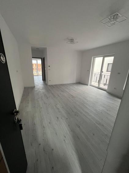 Bloc Nou.Zona Braytim. Etaj Intermediar. 2 Terase mari.