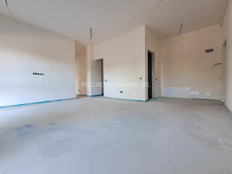 Apartament 3 camere, 2 bai, dressing, 70 mp Floresti