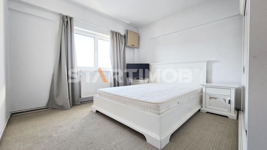 Apartament 3 camere zona Grivitei