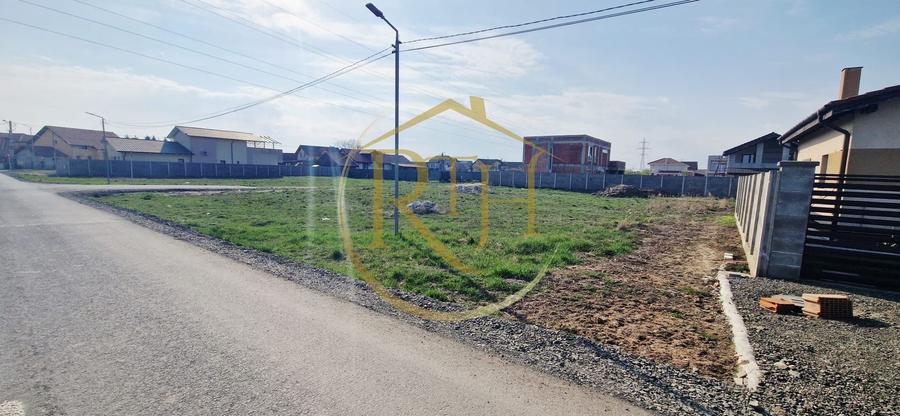 Vand teren intravilan cu proiect si autorizatie de constructie in Giroc