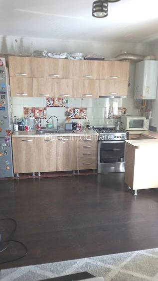 Apartament cu 2 camere, 42 mp, parcare, zona Stejarului - 2