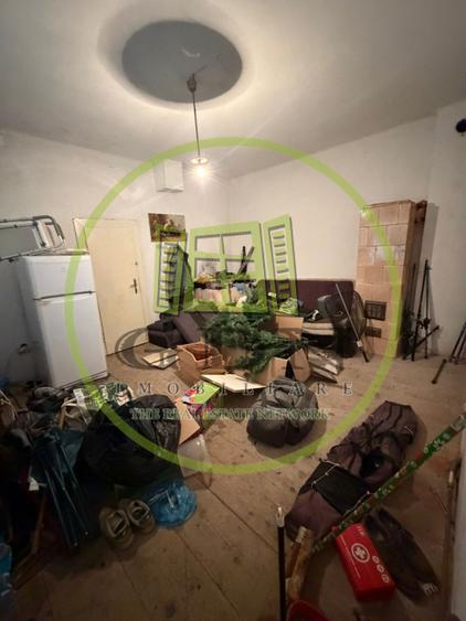 Casa 7 camere, 2 apartamente, 300 mp utili, 1248 mp teren, Cristian, Sibiu
