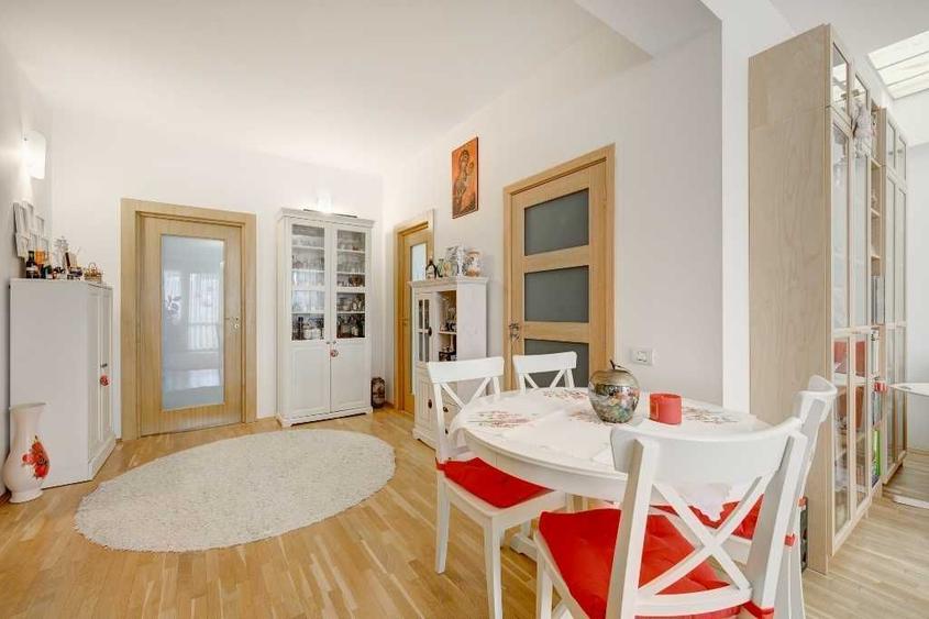 Apartament premium 4 camere -prima închiriere 200 mp