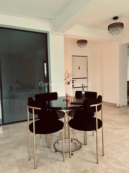 De vânzare apartament de lux  cu terasă, zona Mamaia Nord - 3