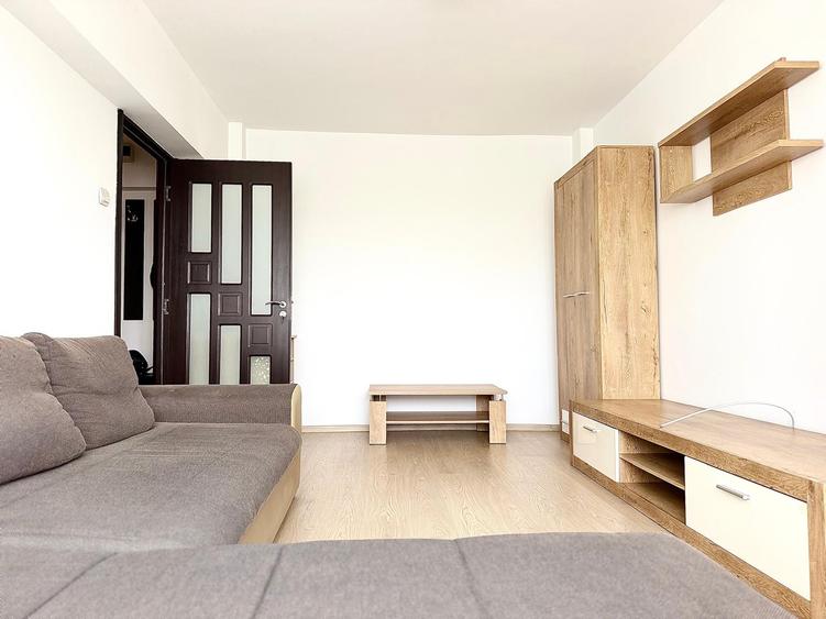 Ghencea / Vizavi de Stadionul Steaua/Metrou 10 min/ Apartament Mobilat /Parcare - 10
