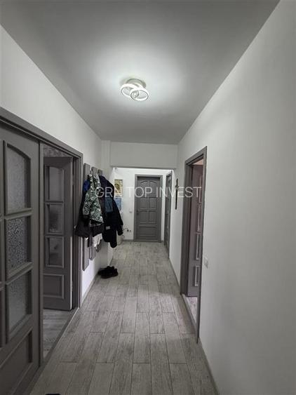 Apartament 3 camere cu balcon zona Terezian - 7