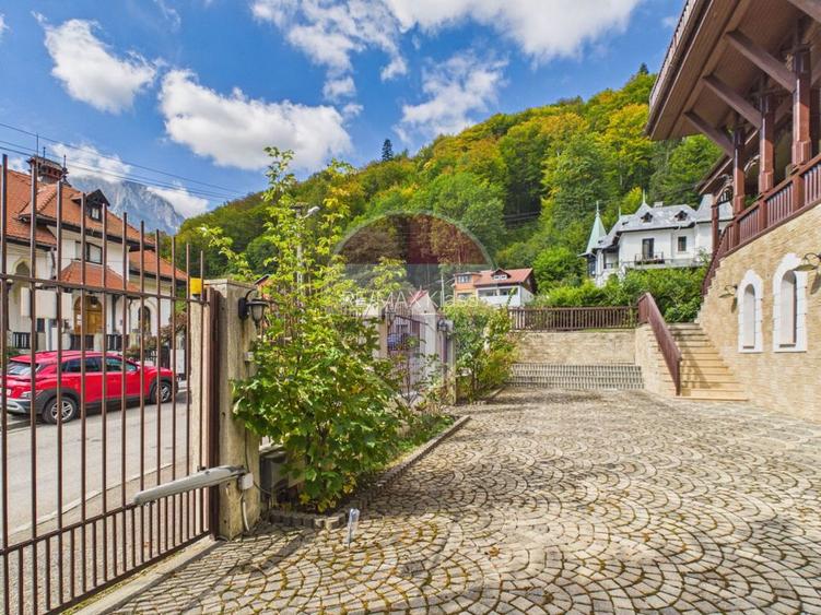 Casa vila pensiune cu 16 camere de vânzare oportunitate afacere