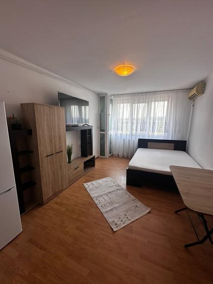 Garsoniera, zona Podu Ros - Mathaus