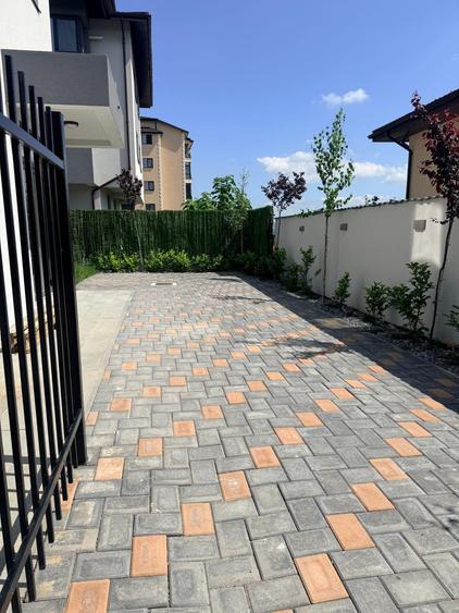 Apartament 4 camere nemobilat | 220 mp | Curte 122 mp | Pepinierii