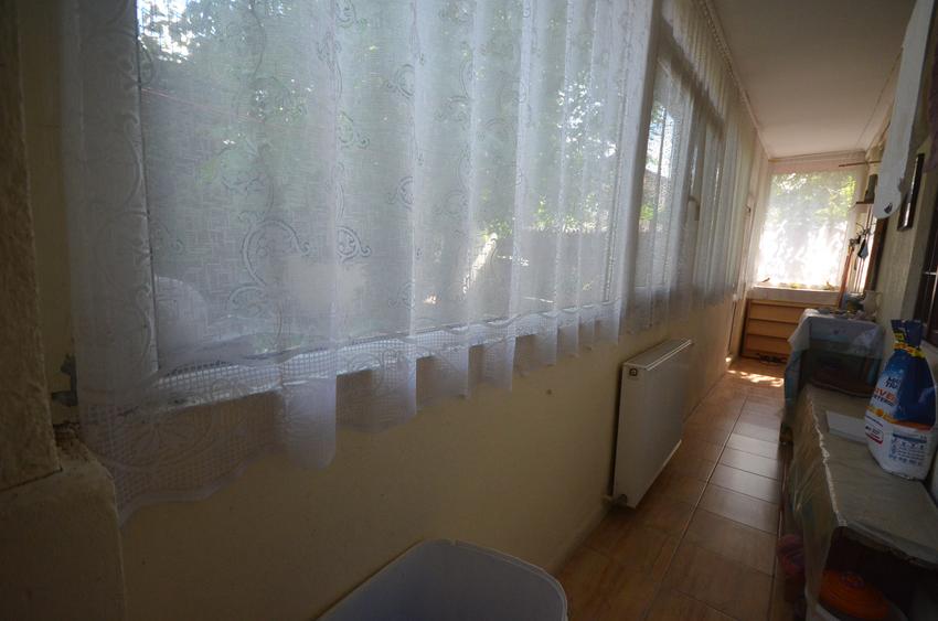 Casă 4 camere - curte 600 metri - Colentina - Andronache