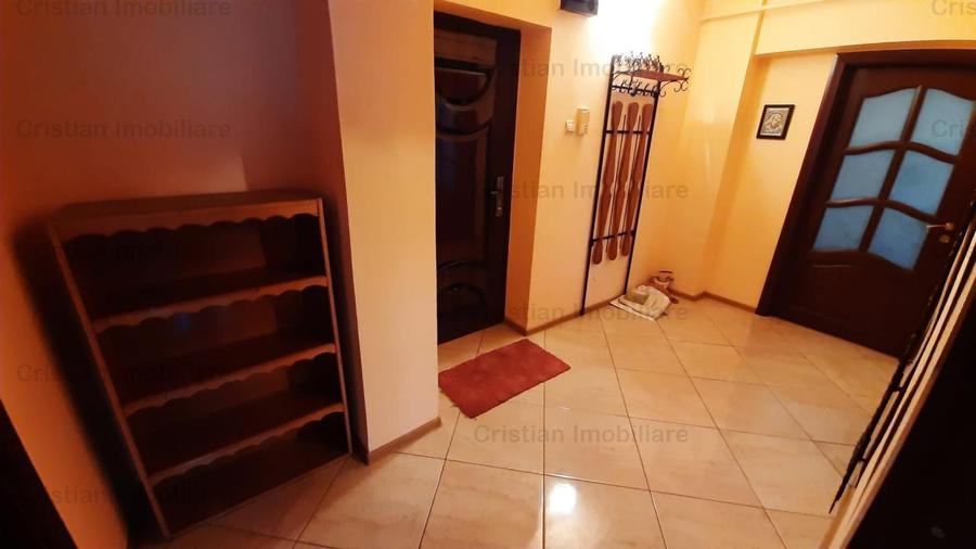Ultracentral 2 cam Mobilat si Utilat Bloc cu lift Independentei